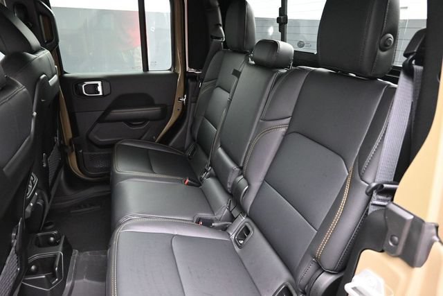 New 2026 Jeep Gladiator Sport AWD/4WD image 11