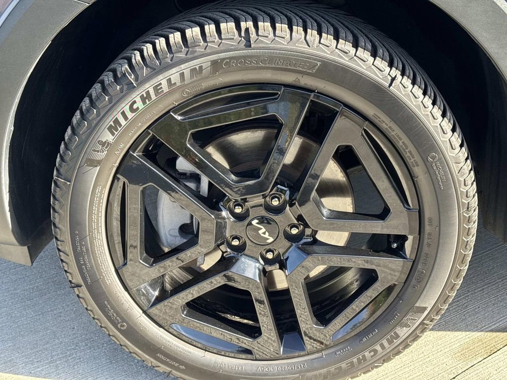 Used 2023 Kia Telluride SX X-Line image 10