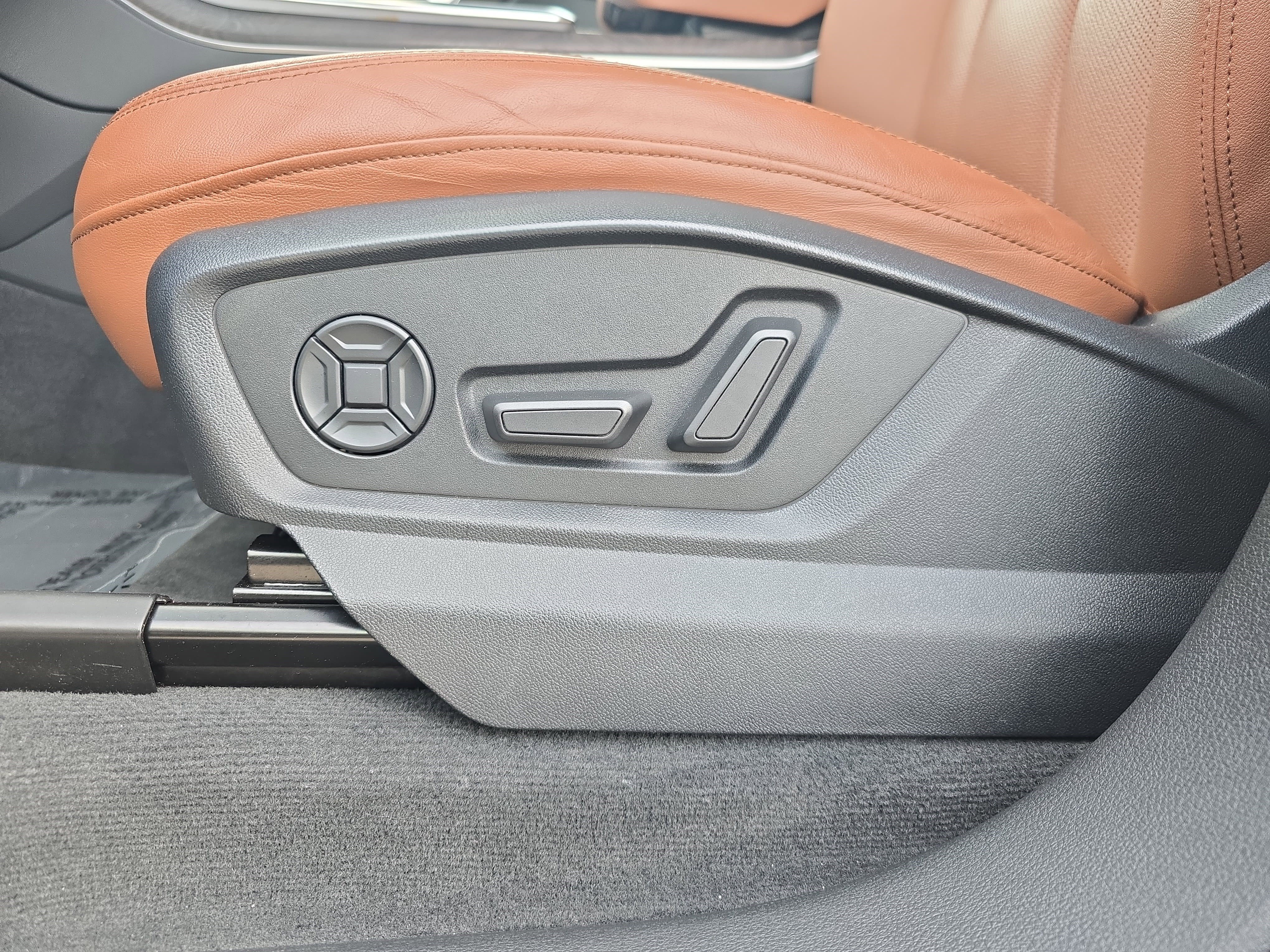 Used 2022 Audi Q8 Premium Plus image 27