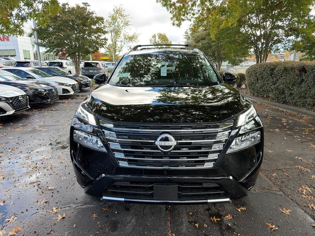 New 2026 Nissan Rogue Platinum image 2