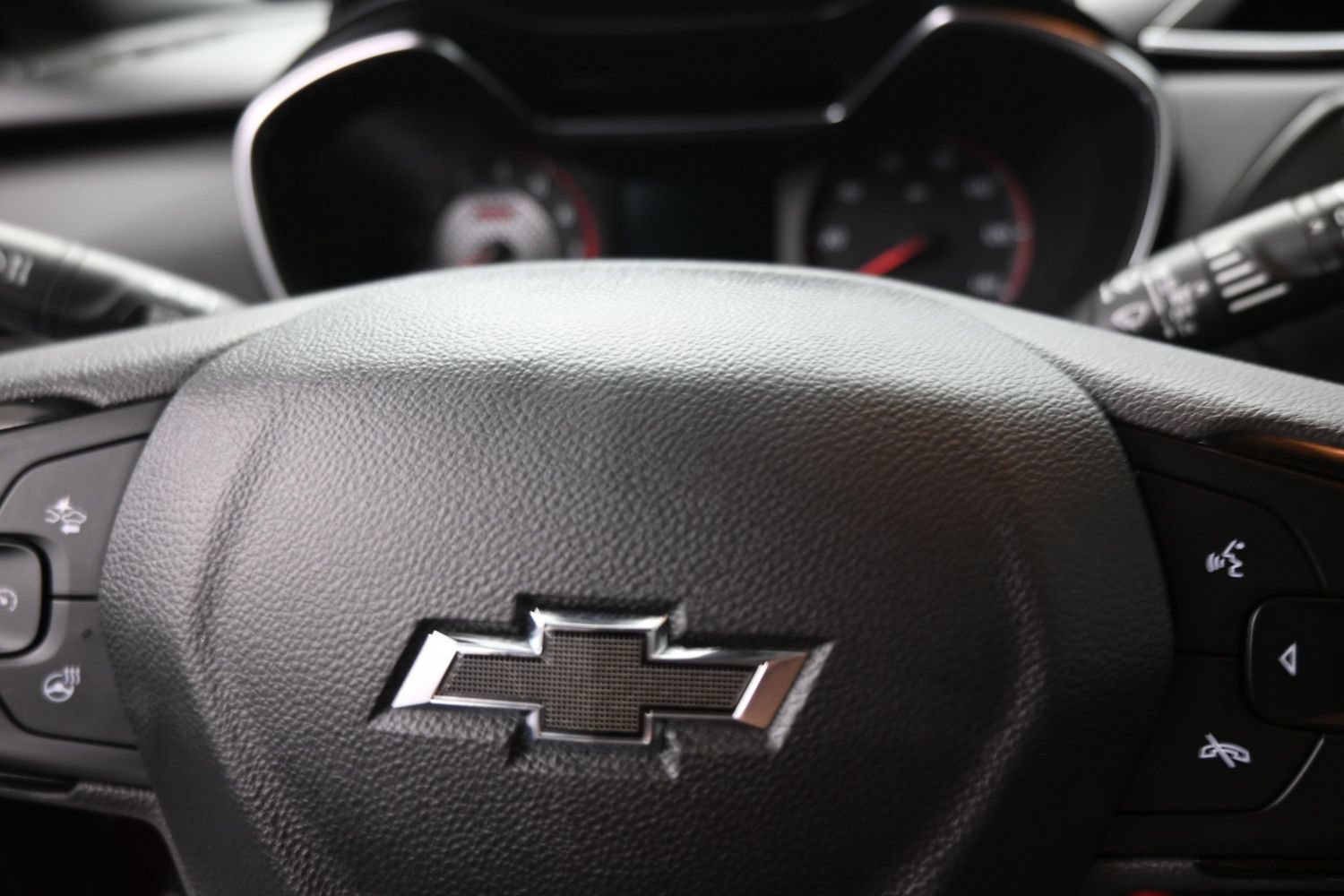 Used 2022 Chevrolet TrailBlazer RS FWD image 16