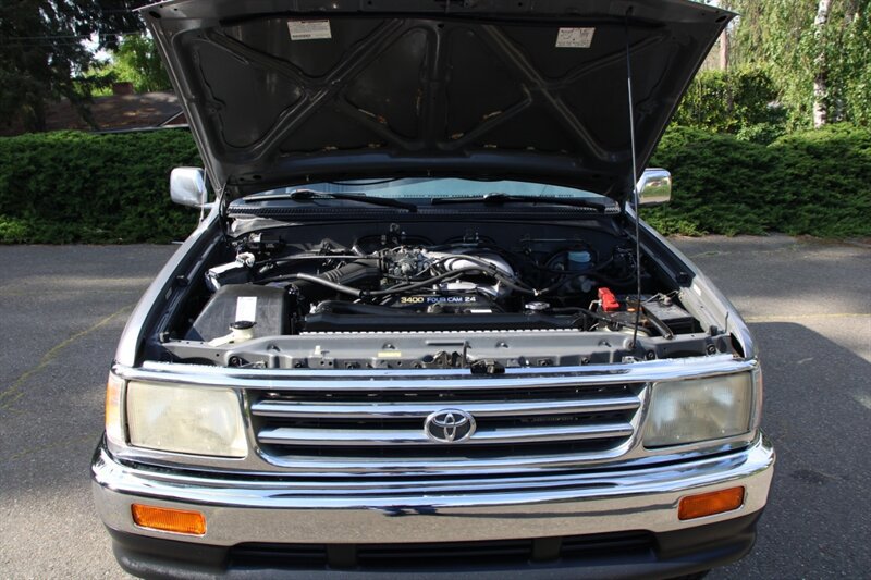 Used 1997 Toyota T100 SR5 AWD/4WD image 18