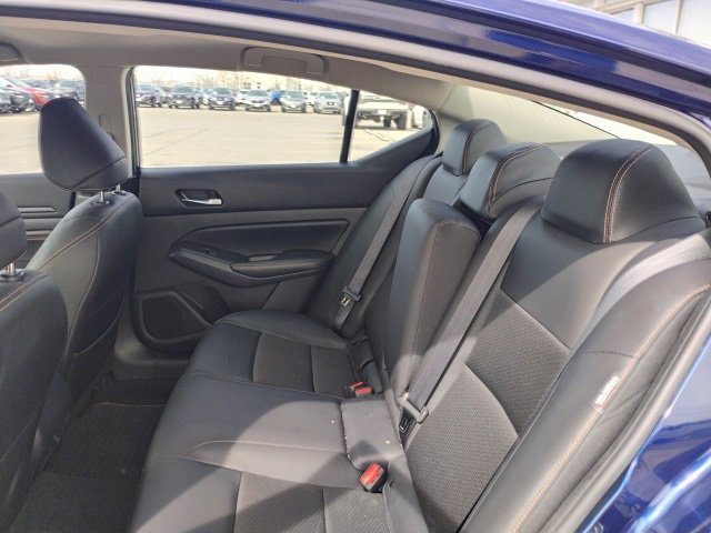 Used 2022 Nissan Altima 2.5 SR image 9