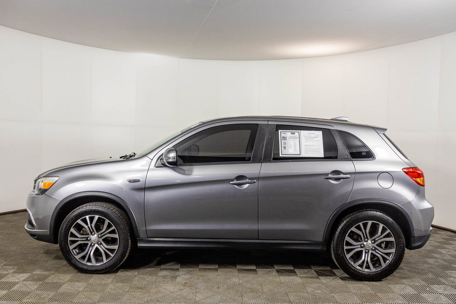 Used 2018 Mitsubishi Outlander Sport ES image 16