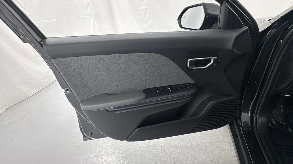 New 2025 Kia K4 EX image 16