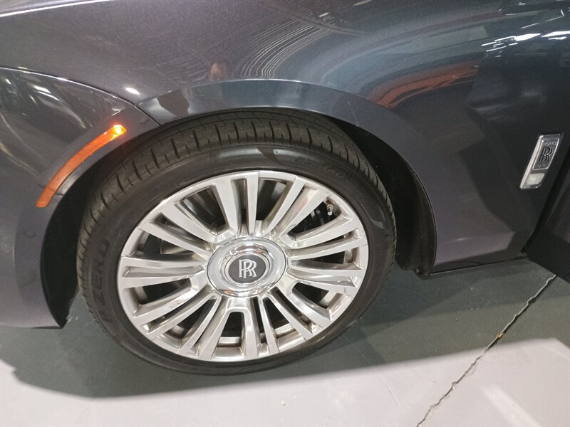 Used 2021 Rolls-Royce Ghost AWD/4WD image 73