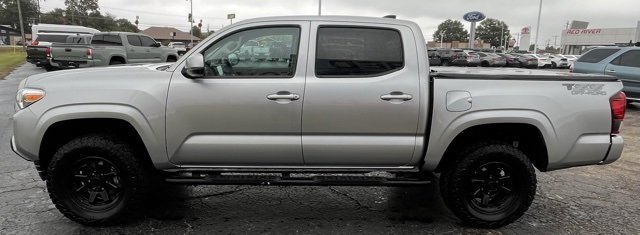 Used 2023 Toyota Tacoma SR image 5