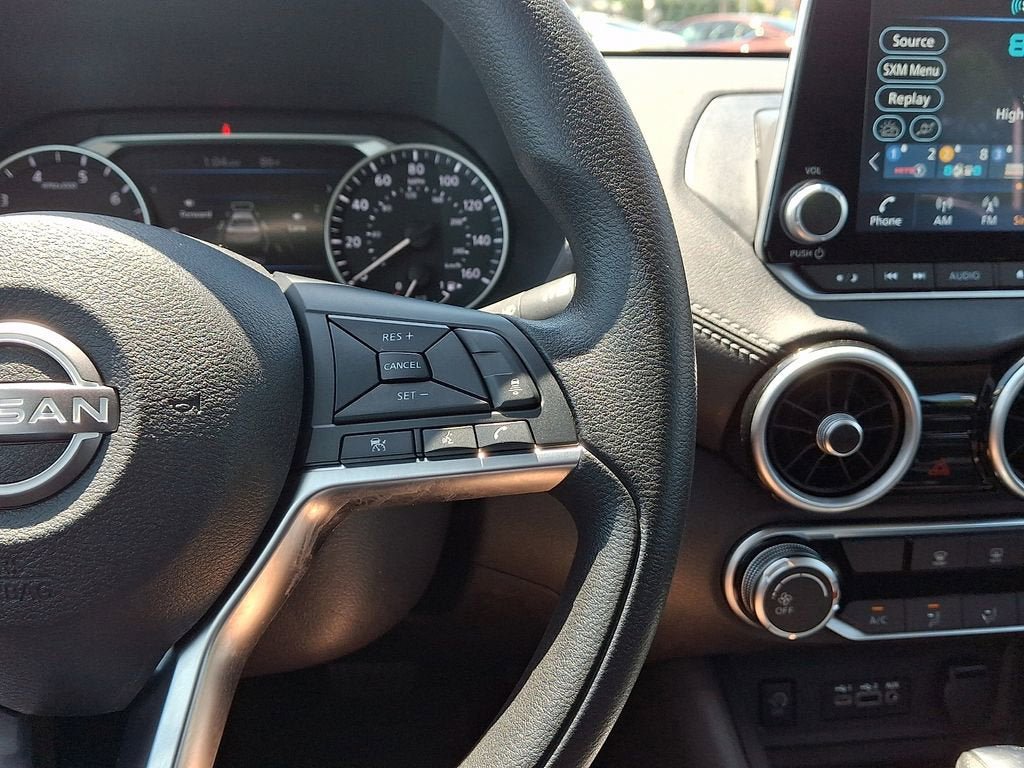 Used 2024 Nissan Sentra SV FWD image 23