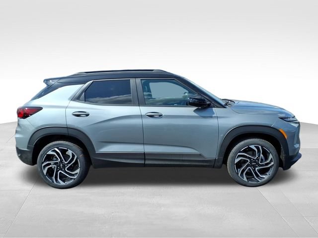 New 2026 Chevrolet TrailBlazer RS w/ Convenience Package FWD video 2