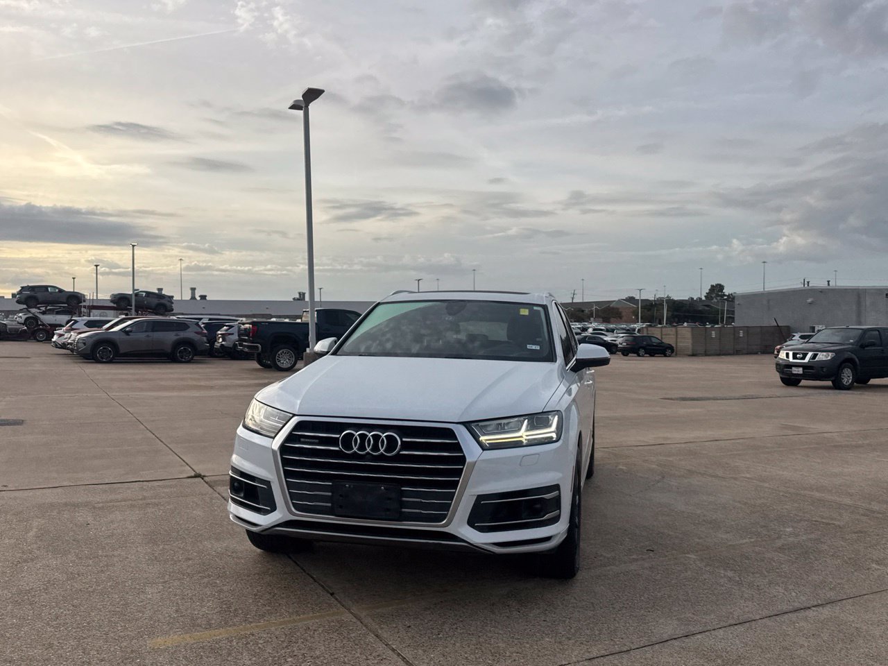 Used 2019 Audi Q7 3.0T Prestige AWD/4WD image 8