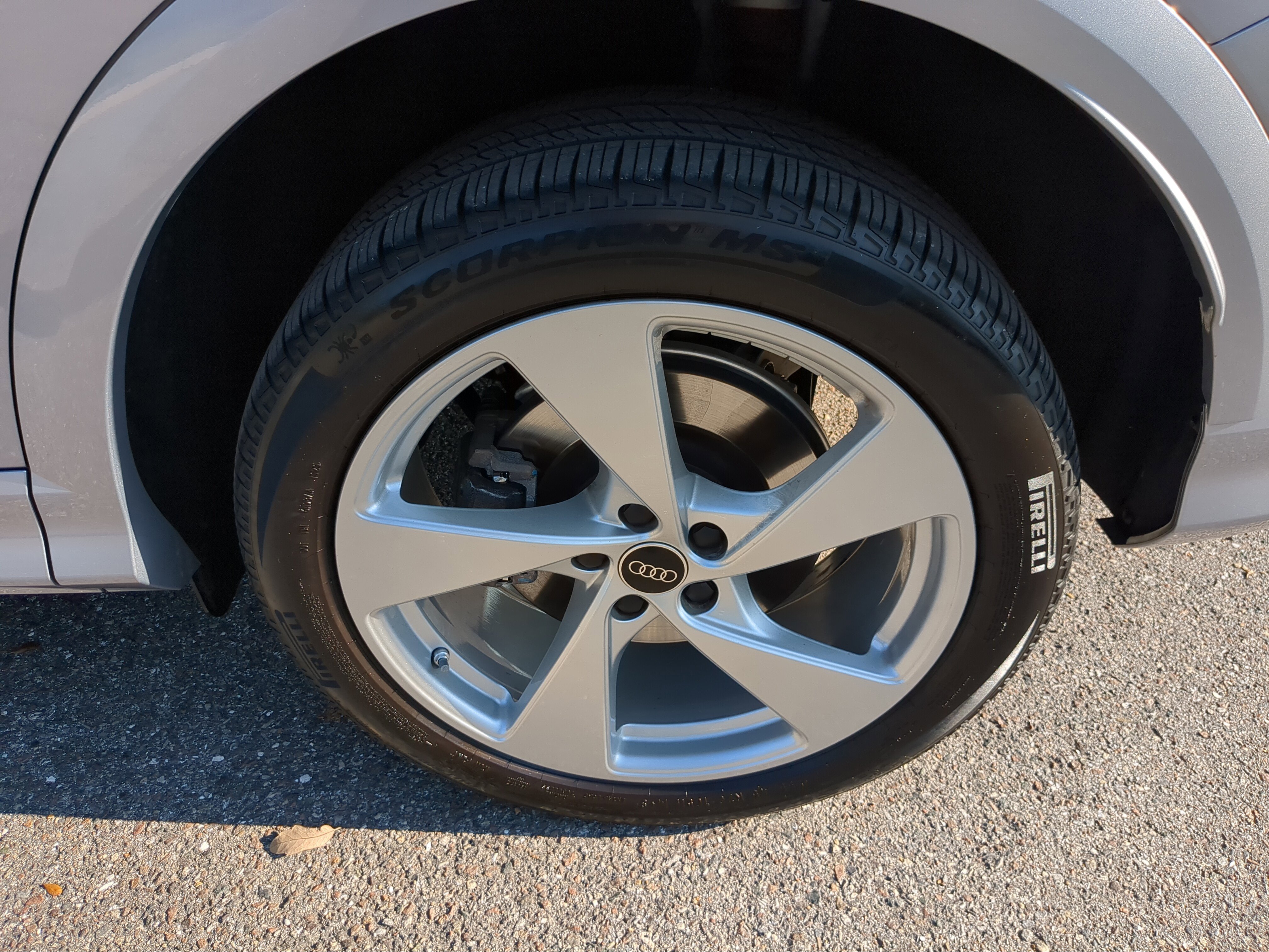 Certified 2025 Audi Q5 Premium Plus w/ Premium Plus image 32