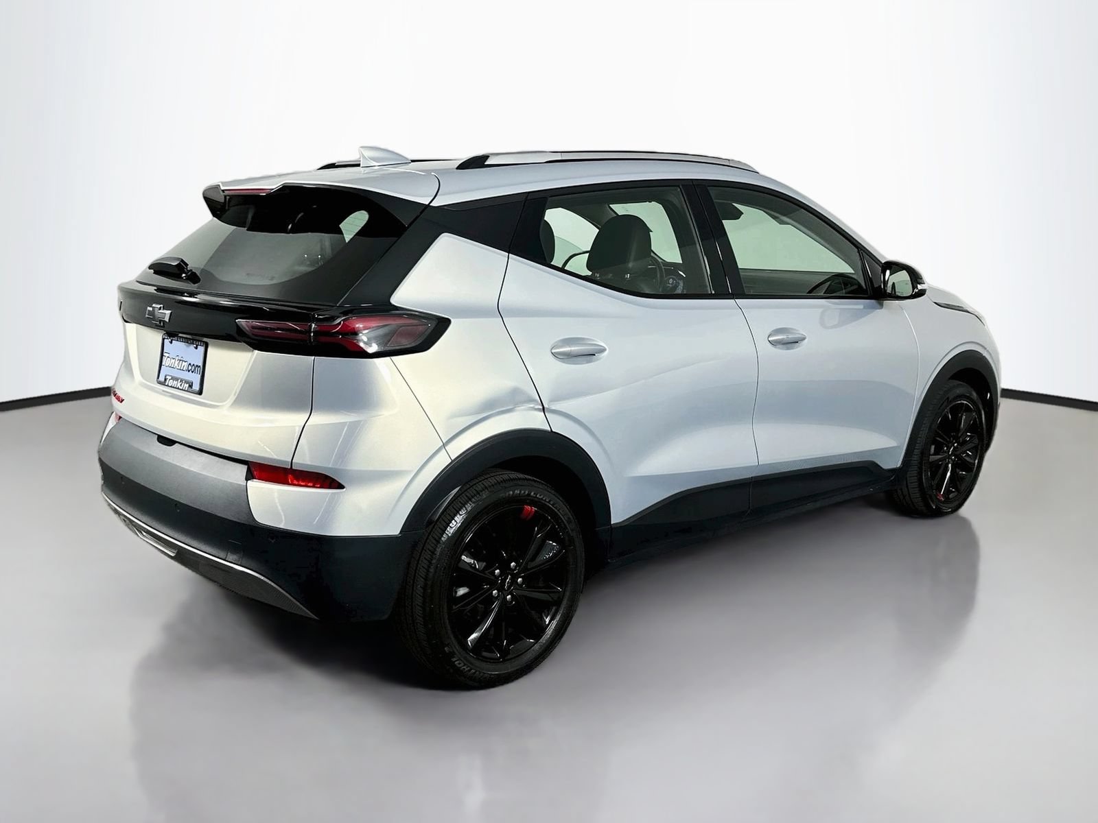 Used 2023 Chevrolet Bolt EUV LT w/ Convenience Package FWD image 8