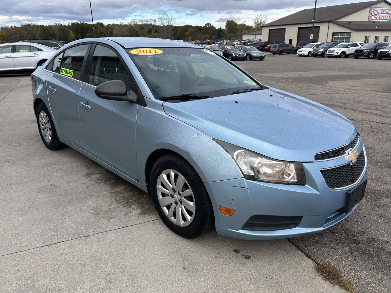 Used 2011 Chevrolet Cruze LS w/ Connectivity Package FWD image 3