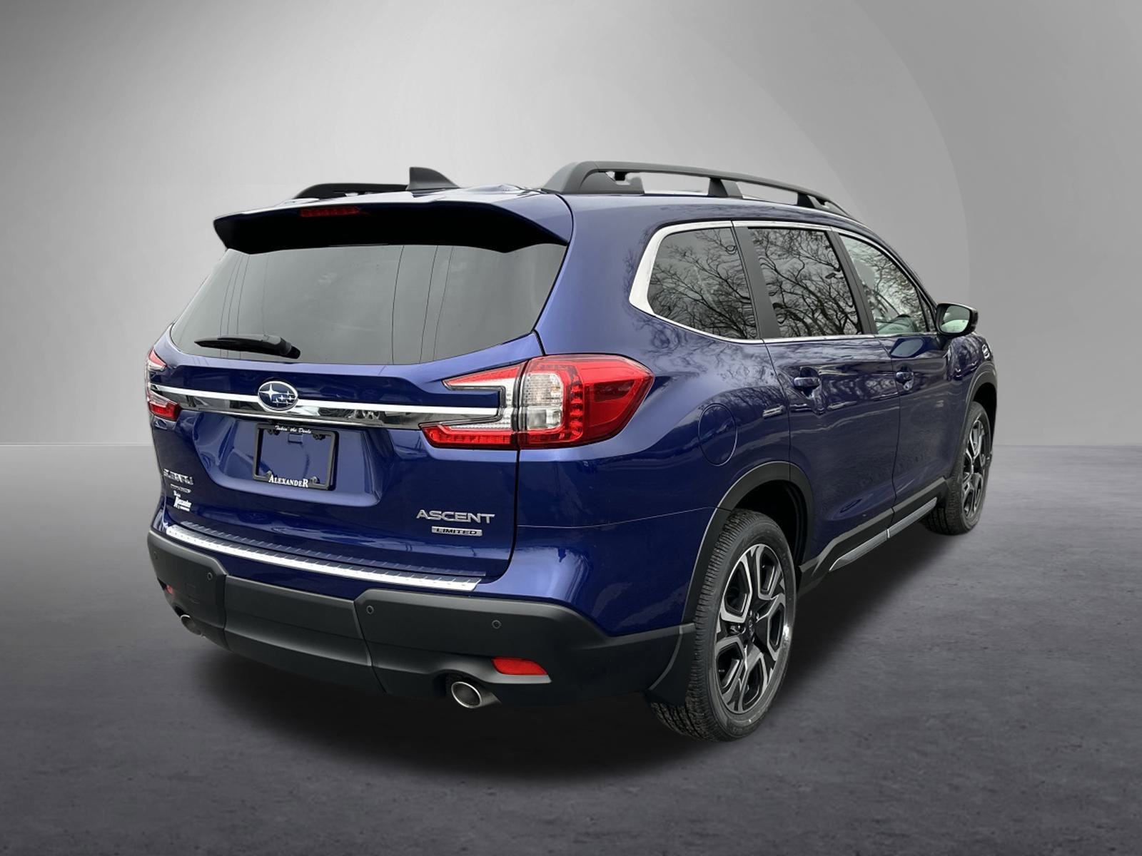 New 2026 Subaru Ascent Limited image 3