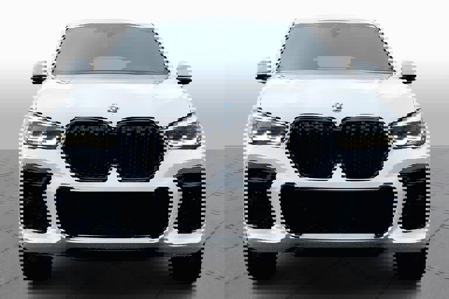 Used 2023 BMW X6 xDrive40i w/ M Sport Package image 3