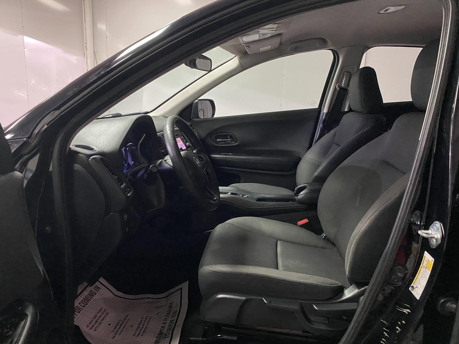 Used 2022 Honda HR-V LX image 19