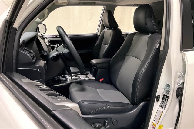 Used 2019 Toyota 4Runner SR5 Premium AWD/4WD image 25