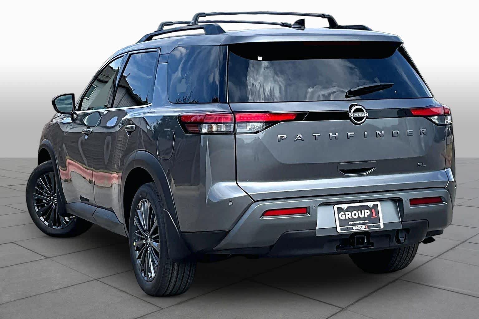 New 2026 Nissan Pathfinder SL FWD image 7