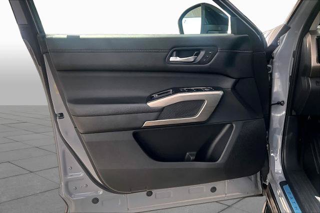 Certified 2023 Nissan Pathfinder Platinum FWD image 22