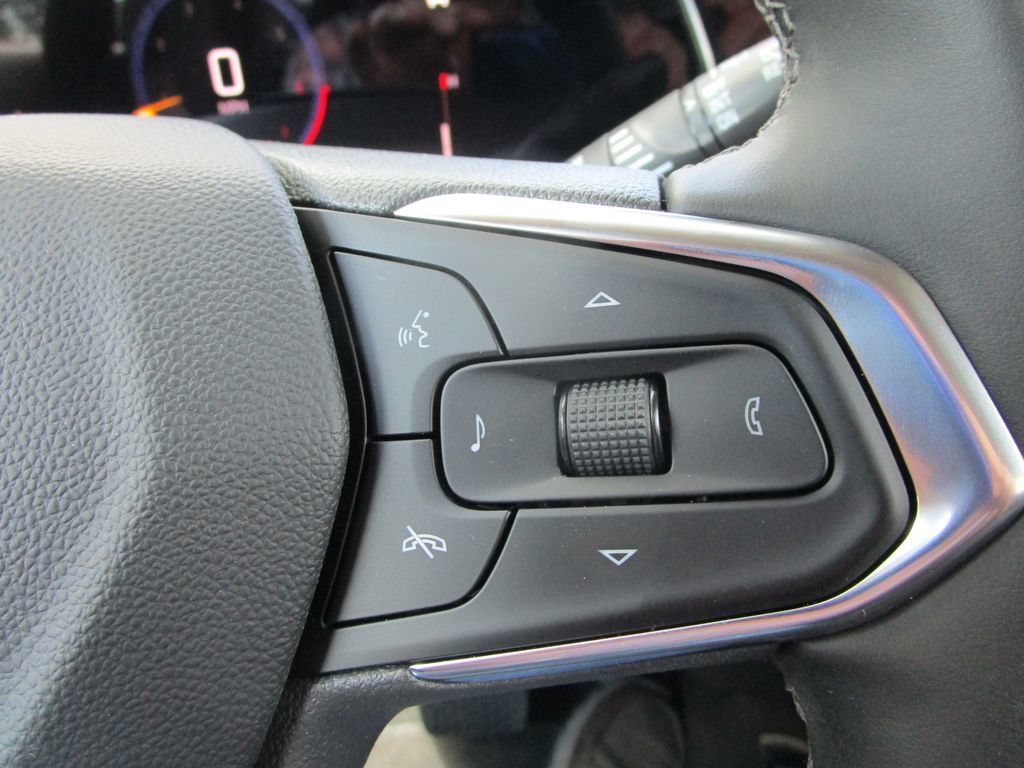 New 2026 Chevrolet TrailBlazer LT w/ Convenience Package FWD image 32