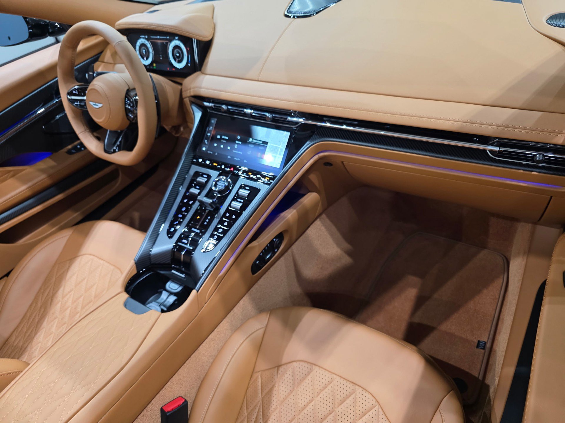 New 2026 Aston Martin DB12 Convertible RWD image 27