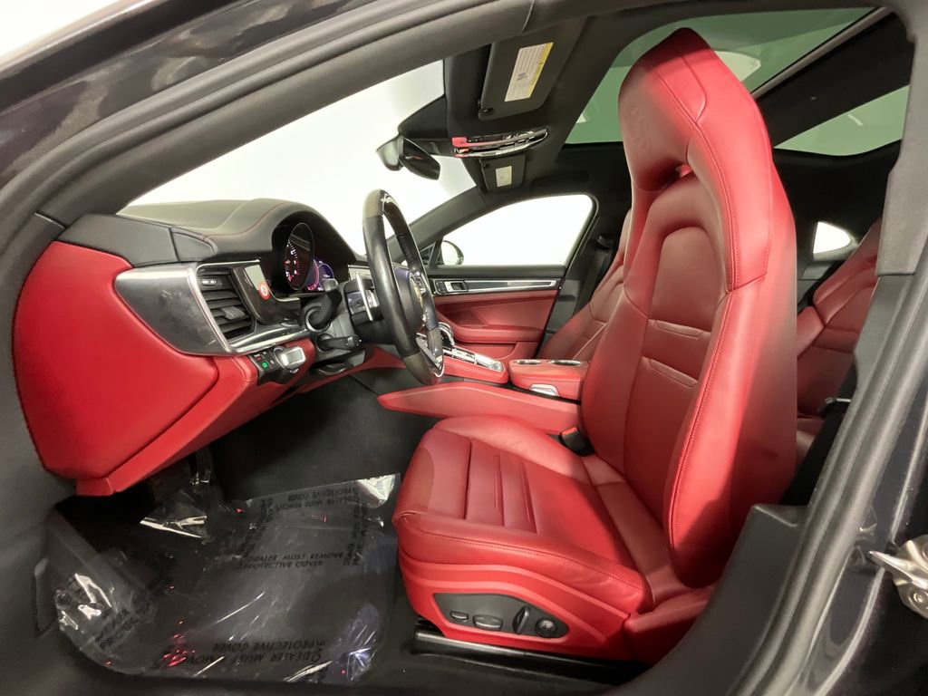 Used 2023 Porsche Panamera 4 Platinum Edition AWD/4WD image 16
