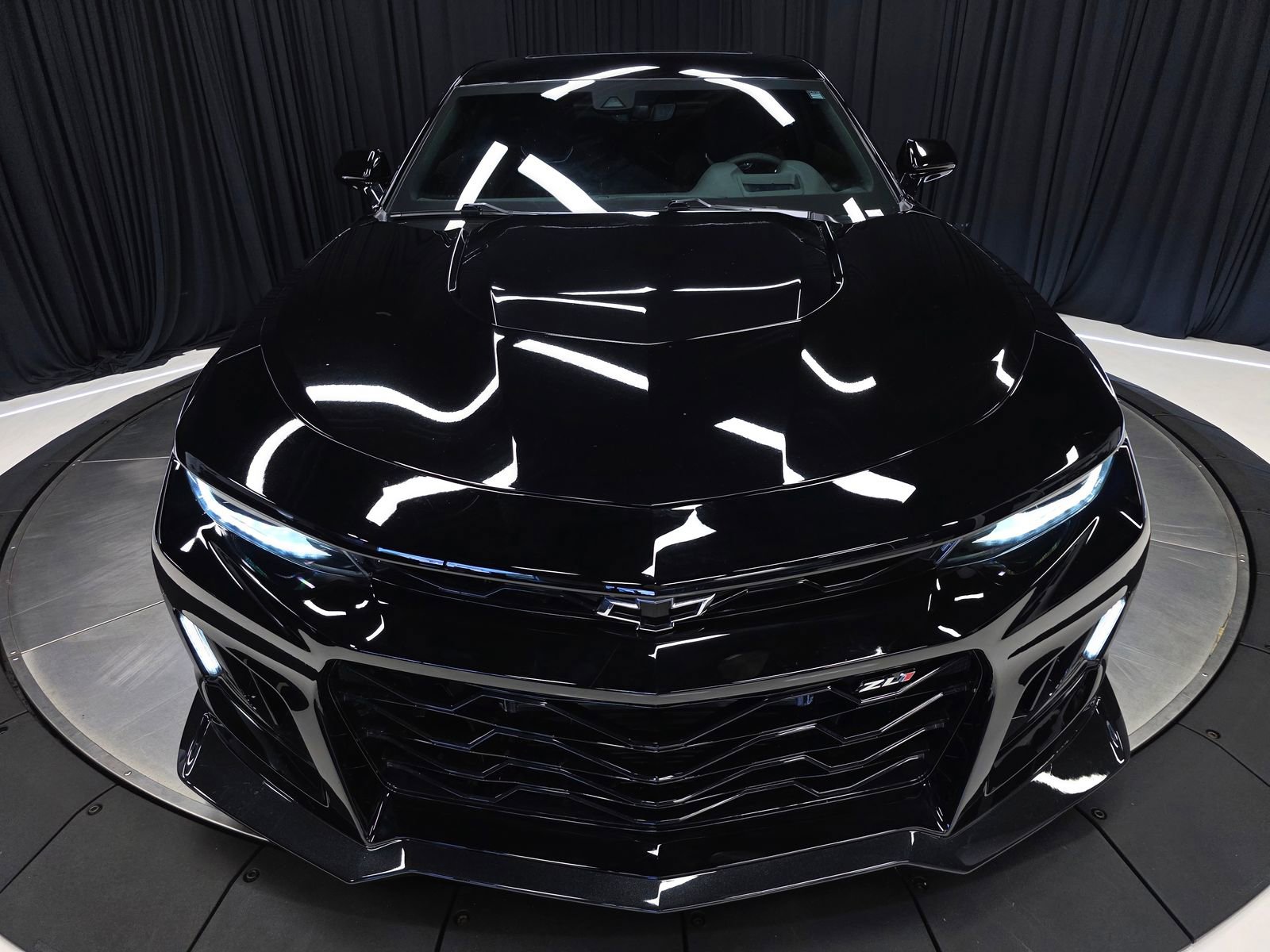 Used 2022 Chevrolet Camaro ZL1 image 52