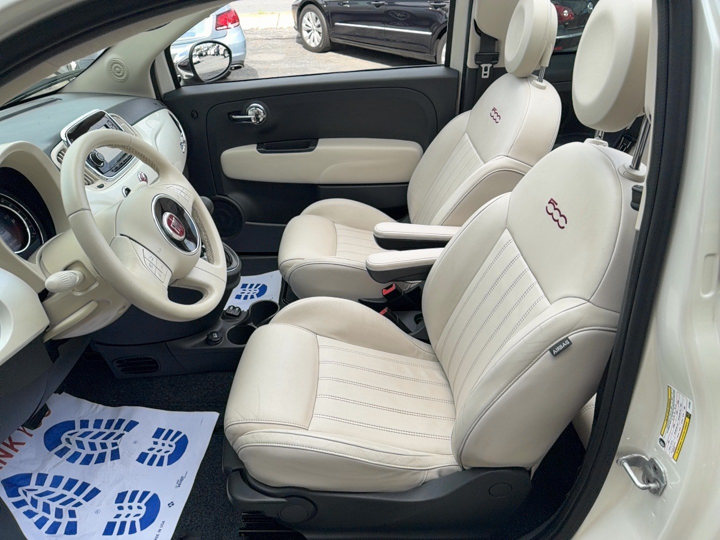 Used 2018 FIAT 500 Lounge FWD image 6