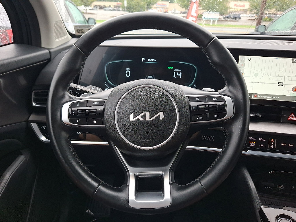 Certified 2024 Kia Sportage EX w/ EX Premium Package AWD/4WD image 22