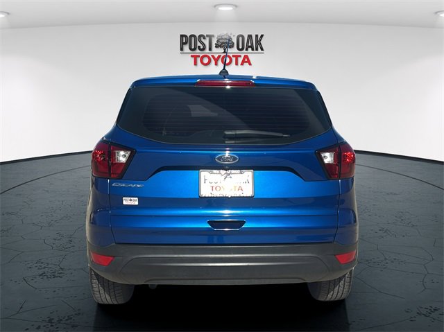 Used 2019 Ford Escape S image 6