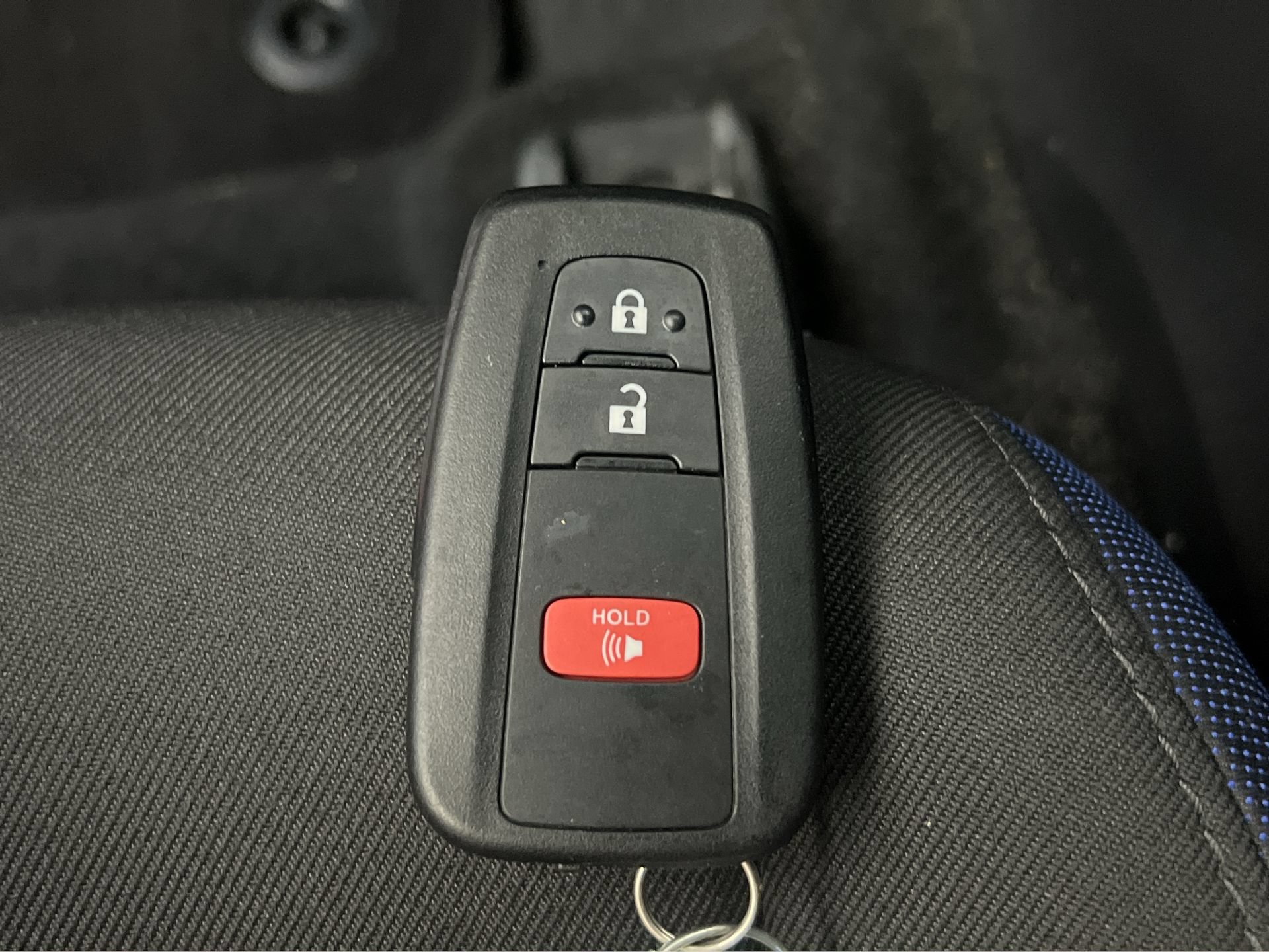Used 2021 Toyota C-HR XLE FWD image 35