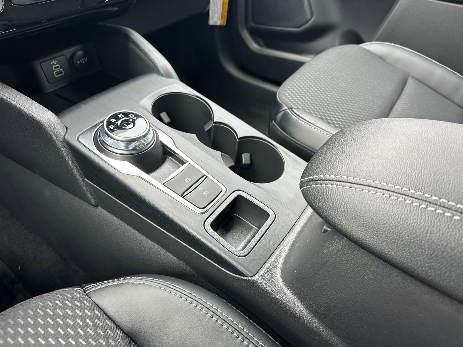 New 2026 Ford Escape SE image 29