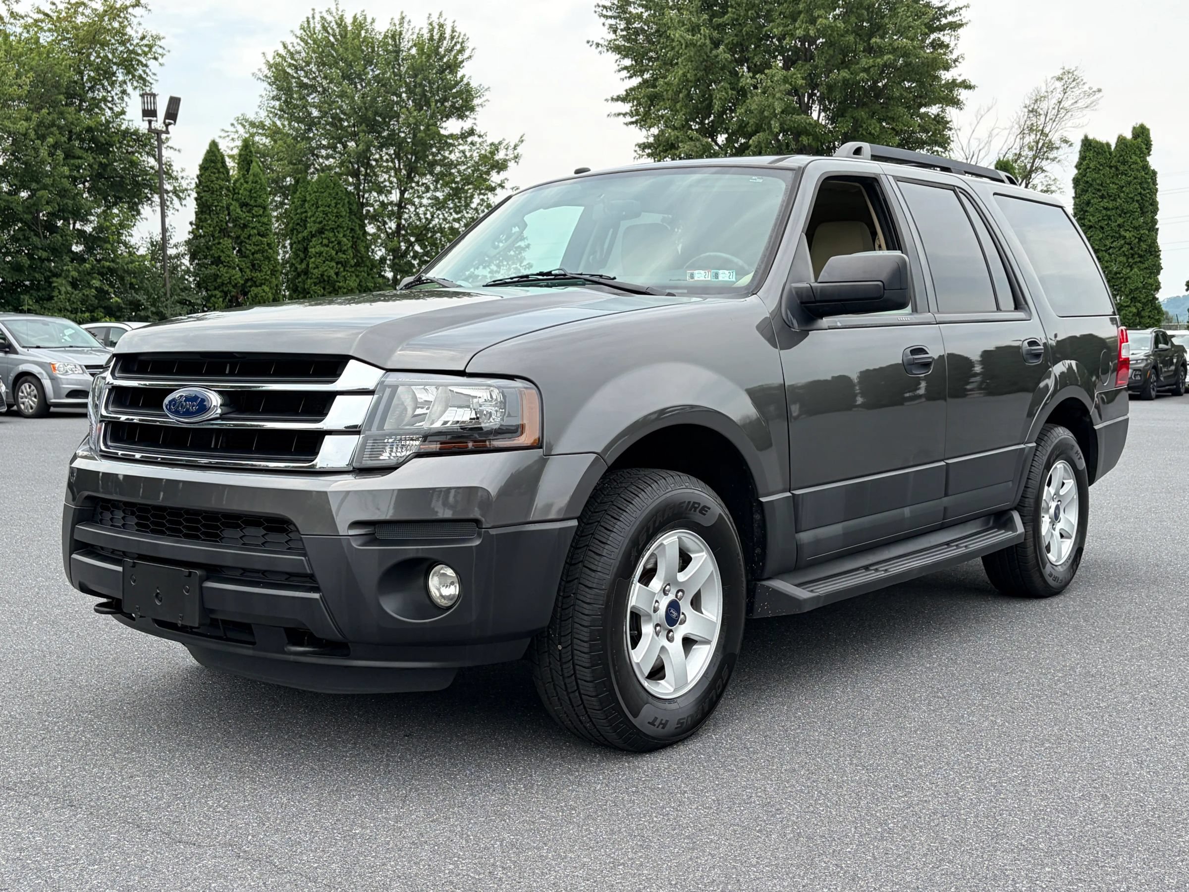 Used 2016 Ford Expedition XL AWD/4WD image 1