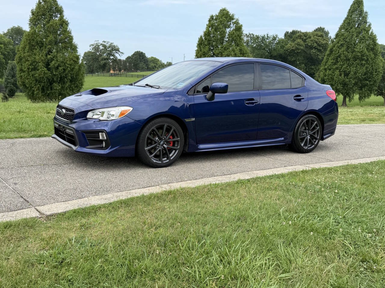 Used 2019 Subaru WRX Premium w/ Performance Package AWD/4WD image 2