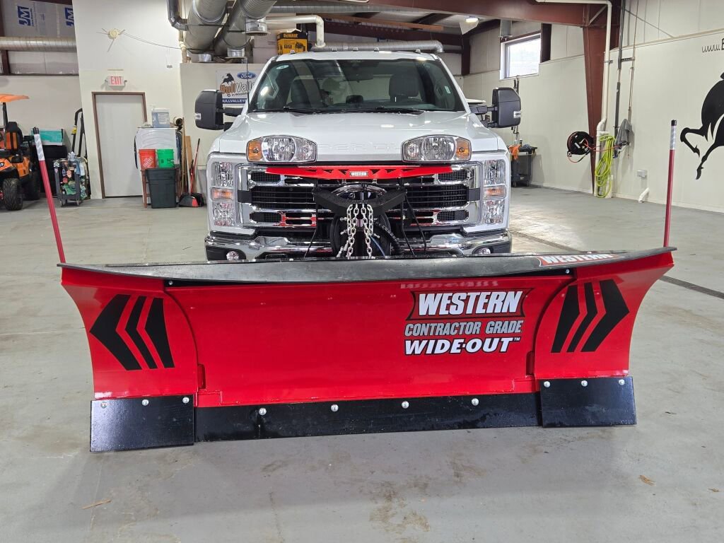 New 2026 Ford F250 XLT w/ Snow Plow Prep Package image 4