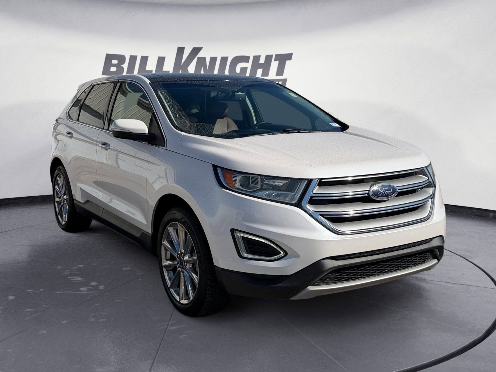 Used 2018 Ford Edge Titanium w/ Equipment Group 301A image 7