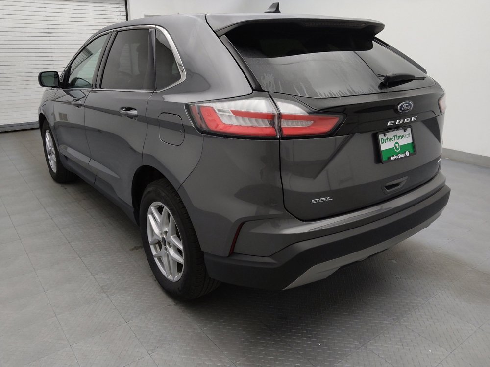 Used 2024 Ford Edge SEL image 5