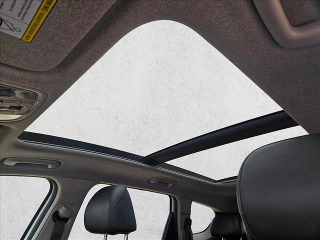 Used 2019 Hyundai Santa Fe FWD image 17