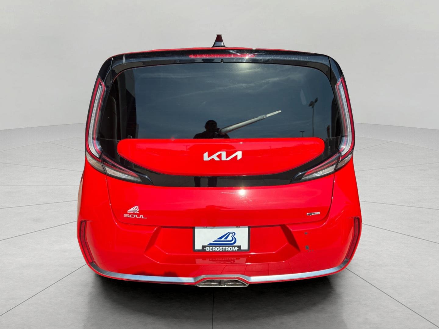 Used 2024 Kia Soul GT-Line w/ GT-Line Technology Package image 6