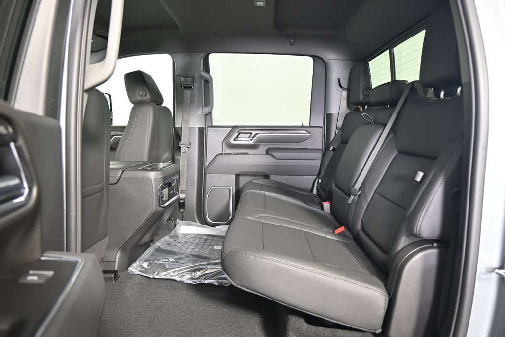 New 2026 Chevrolet Silverado 2500 LTZ w/ LTZ Plus Package AWD/4WD image 17