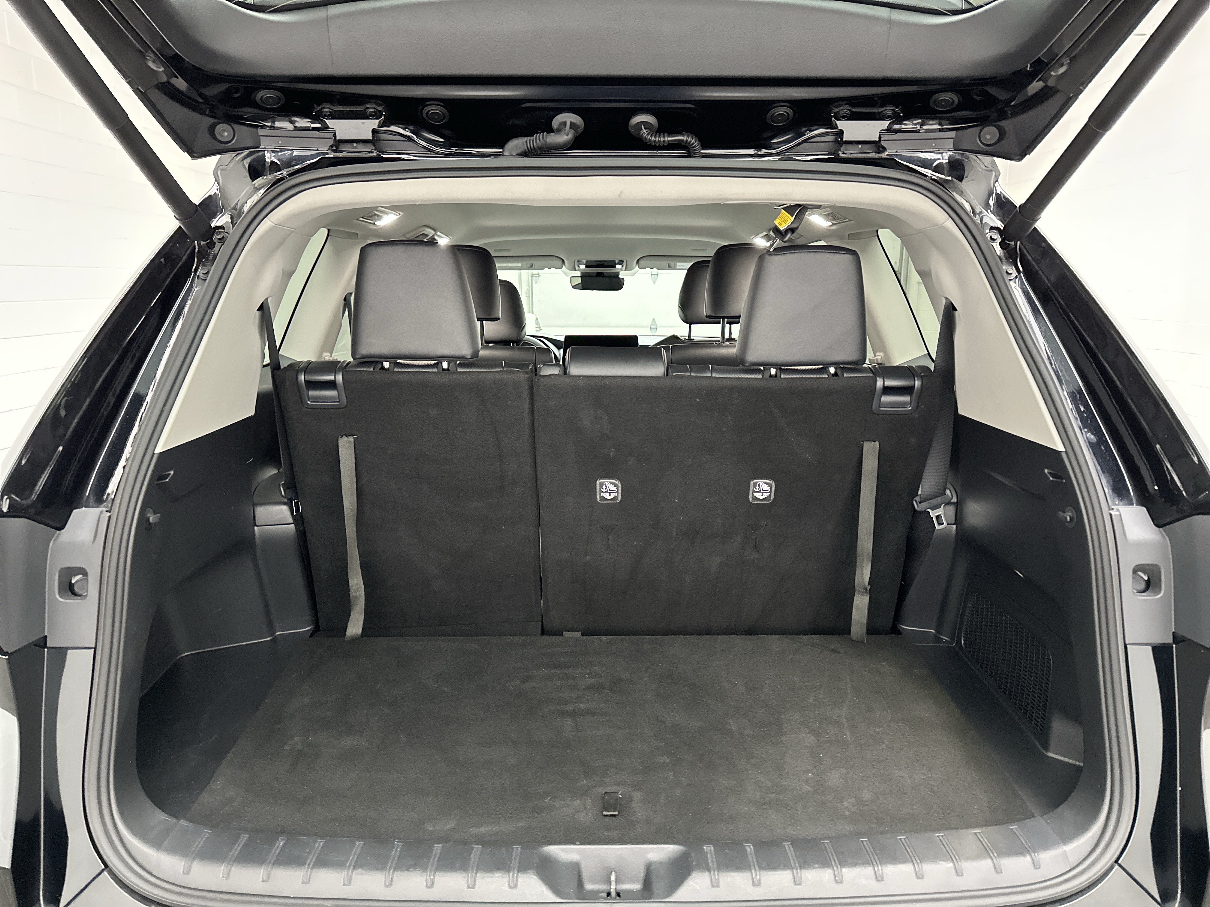 Used 2025 Toyota Grand Highlander AWD image 15
