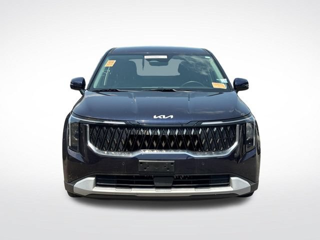 Used 2025 Kia Carnival FWD image 10