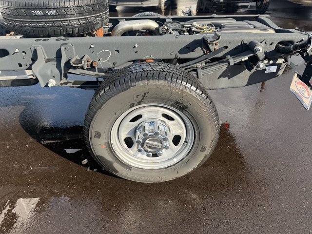 New 2024 Ford F350 XL w/ XL Chrome Package image 16