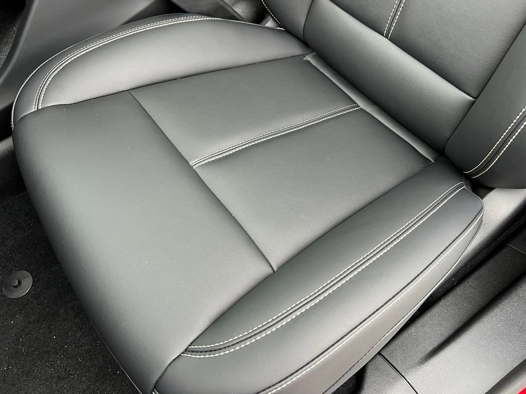 New 2026 Cadillac Optiq Sport 1 image 9