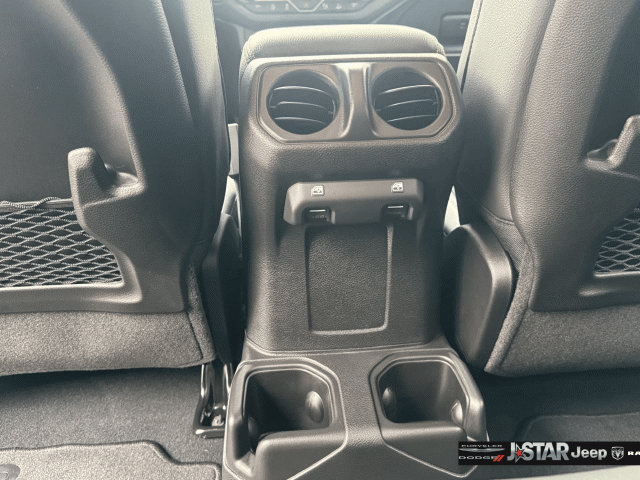 New 2026 Jeep Gladiator Sport AWD/4WD image 18