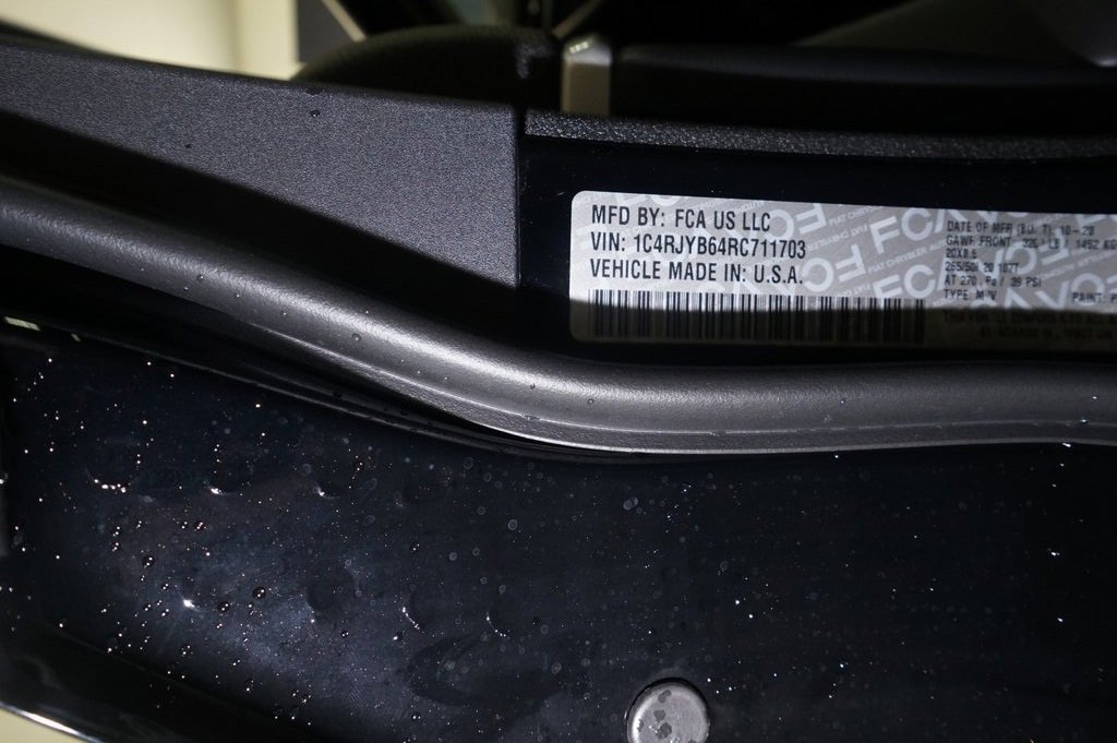 New 2024 Jeep Grand Cherokee Limited 4xe w/ Luxury Tech Group II image 18