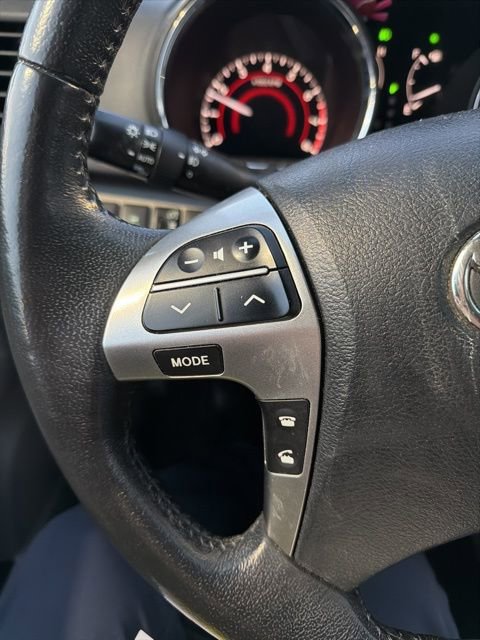 Used 2011 Toyota Highlander 4WD image 28