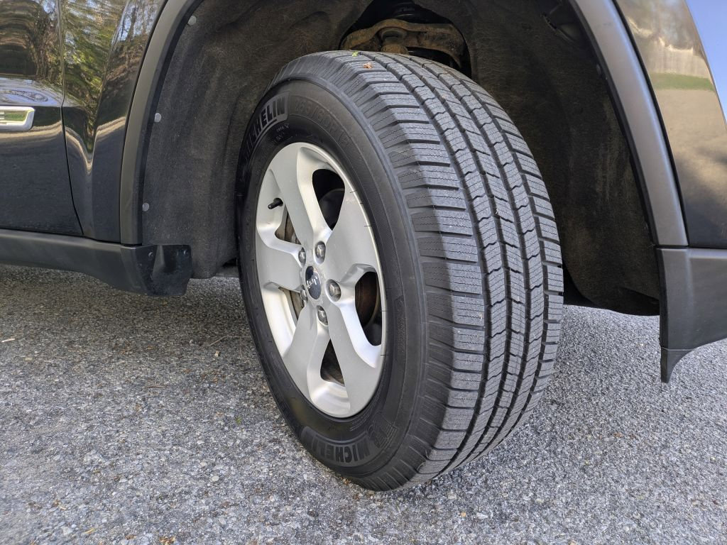 Used 2011 Jeep Grand Cherokee Laredo AWD/4WD image 39