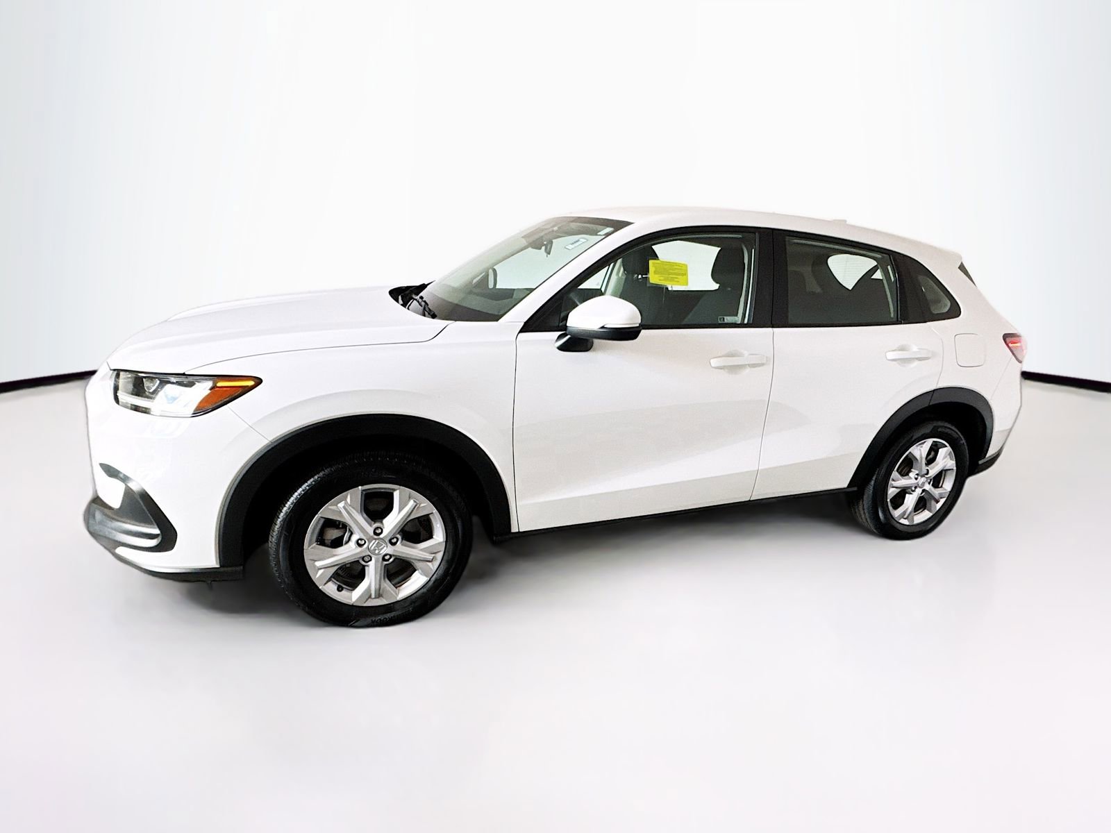 Used 2023 Honda HR-V LX image 4