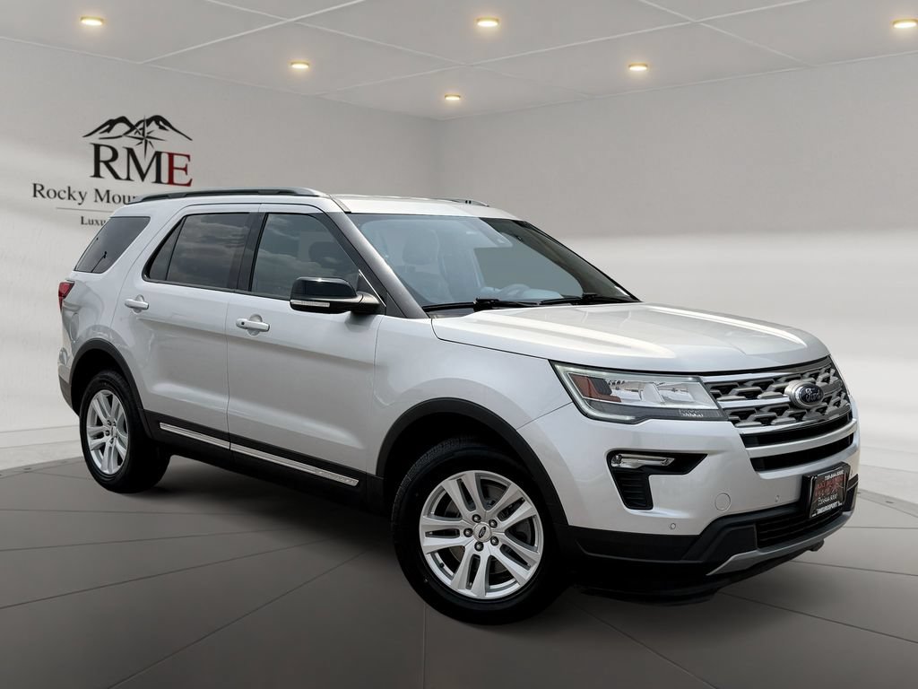 Used 2018 Ford Explorer XLT w/ Equipment Group 202A AWD/4WD image 1